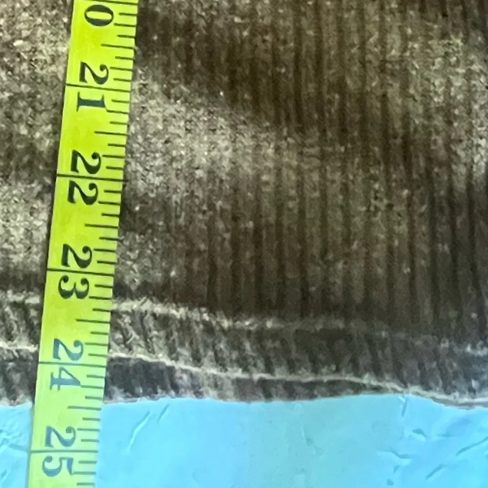 Listicle Brown Crew Neck Ribbed Sweater​ - Picture 4 of 6